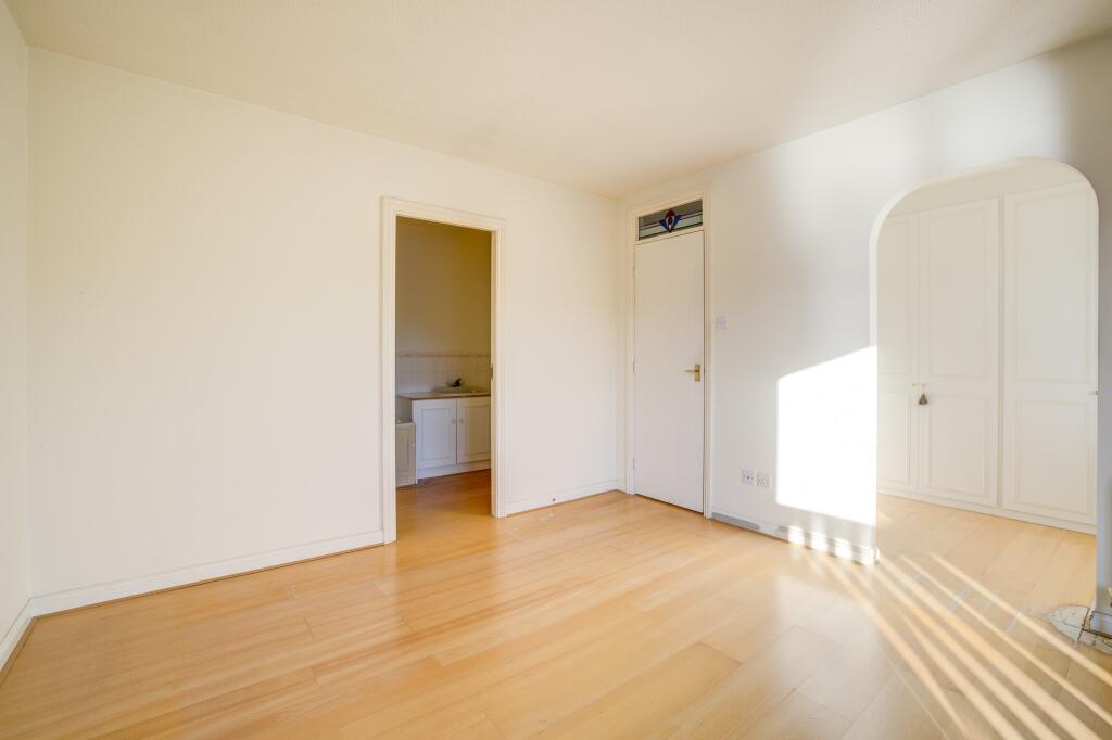 Master-Bedroom-1BB (