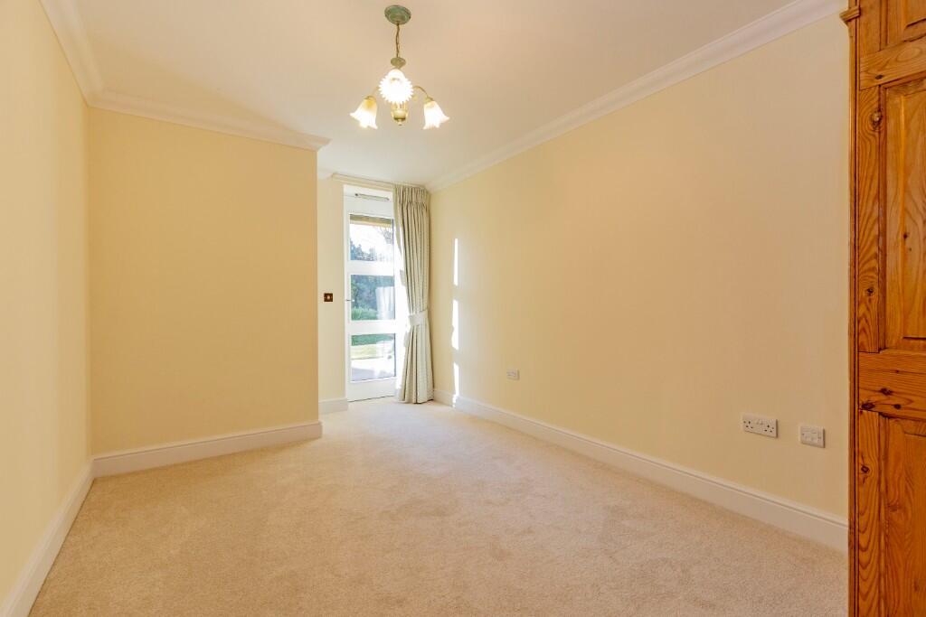 Second bedroom 