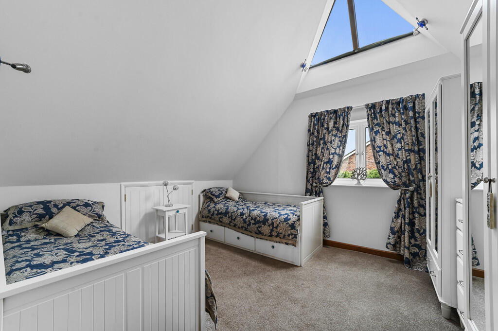 PT-DB(WP)-LaurelL...