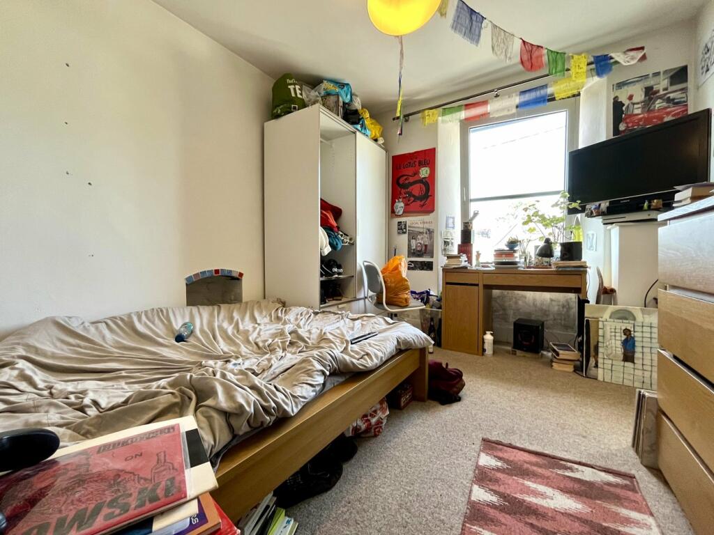 Bedroom 1 (front)
