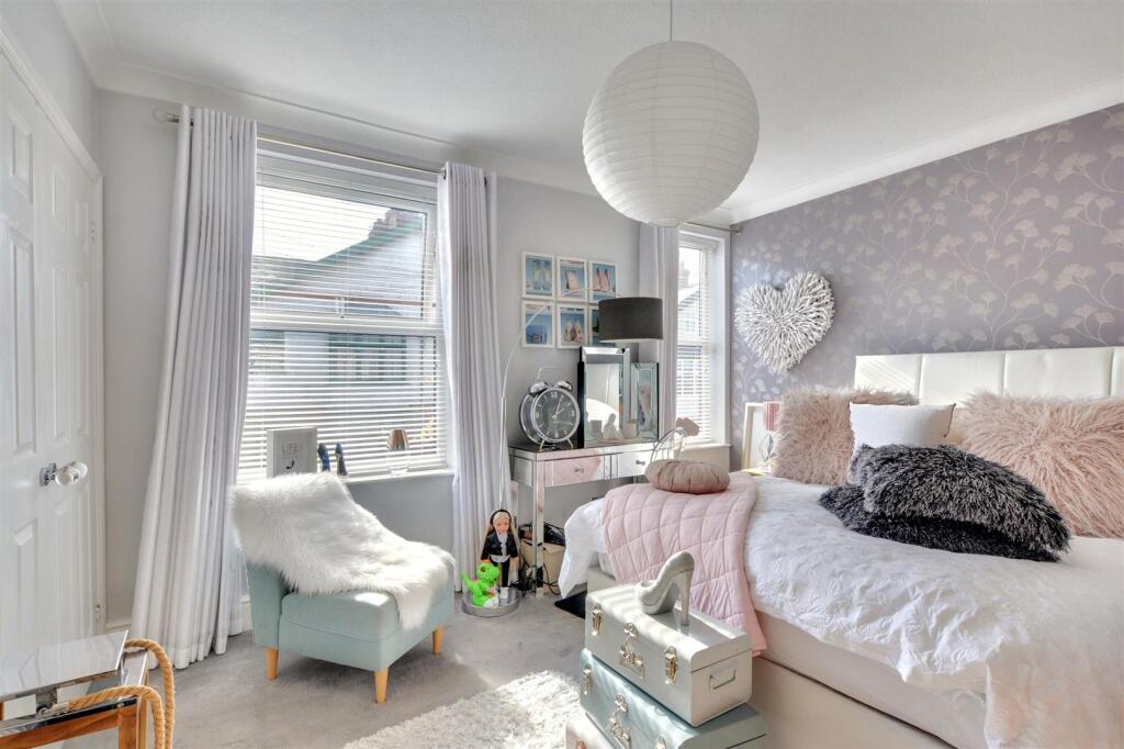 Bedroom One_2.jpeg