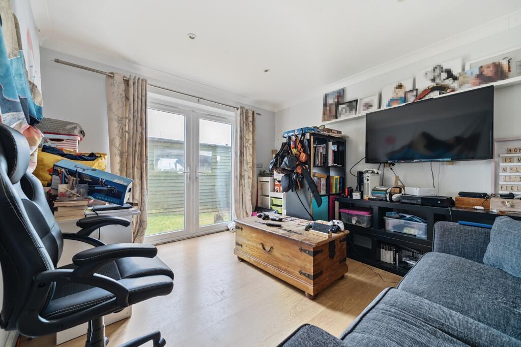 Living room 2
