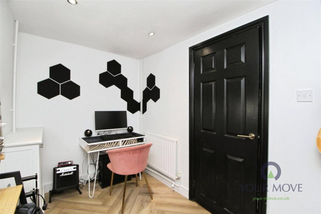 Study/ Play Room