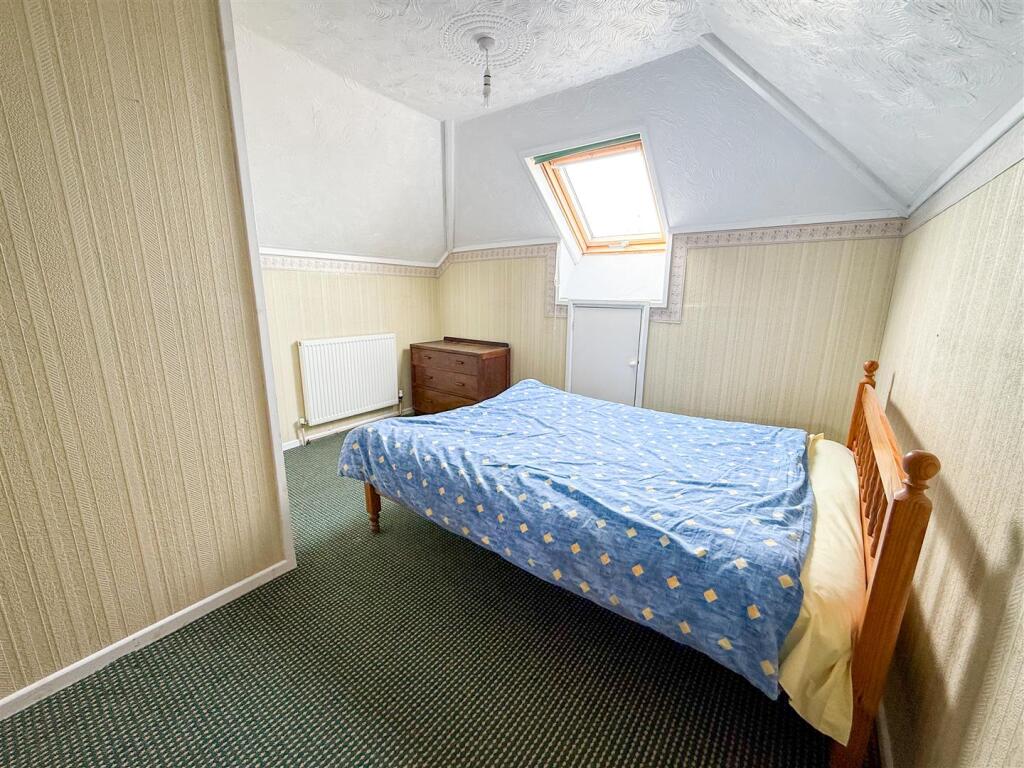 FIRST FLOOR BEDROOM THREE