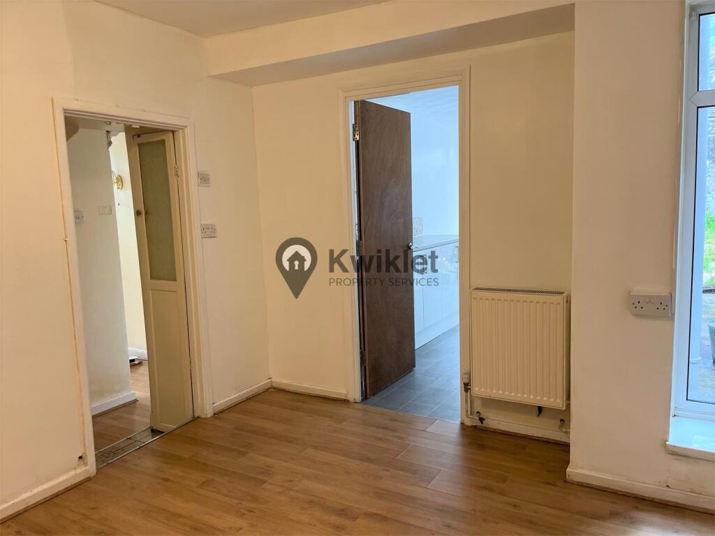 285865282_330446879229328_4211648471988746940_n.jp