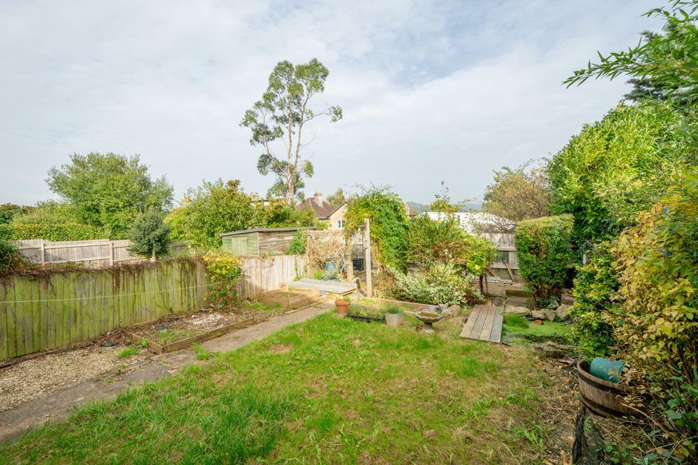 51 Holcombe Close BA2 6UP-14.jpg