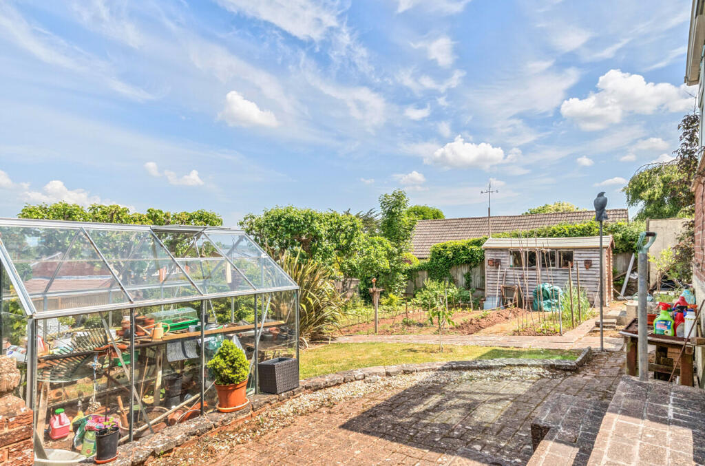 Greenhouse &amp; Garden