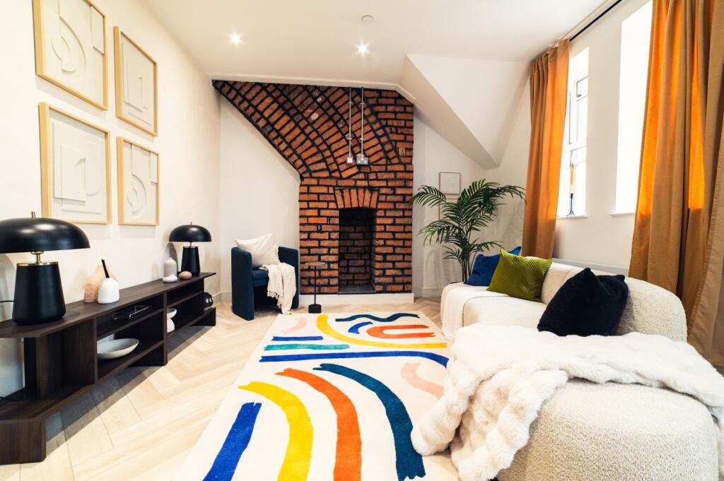 Call 02920 454555 to secure your viewing_21