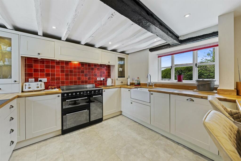 Kitchen.jpg