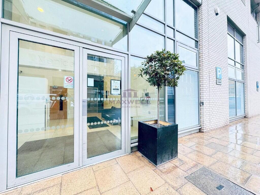 For sale studio, SE1