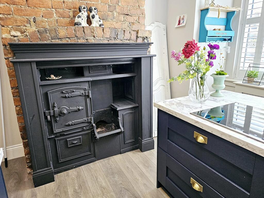 7cfeb915-ea37-4110-a7c8-00a9d64c51ee