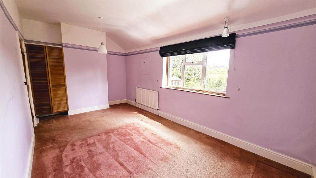Bedroom One.jpg