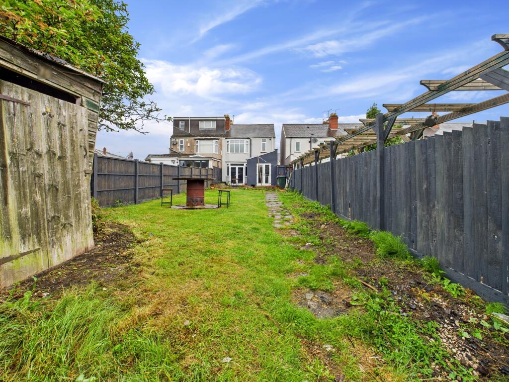 CAM05192G0-PR0083-STILL021