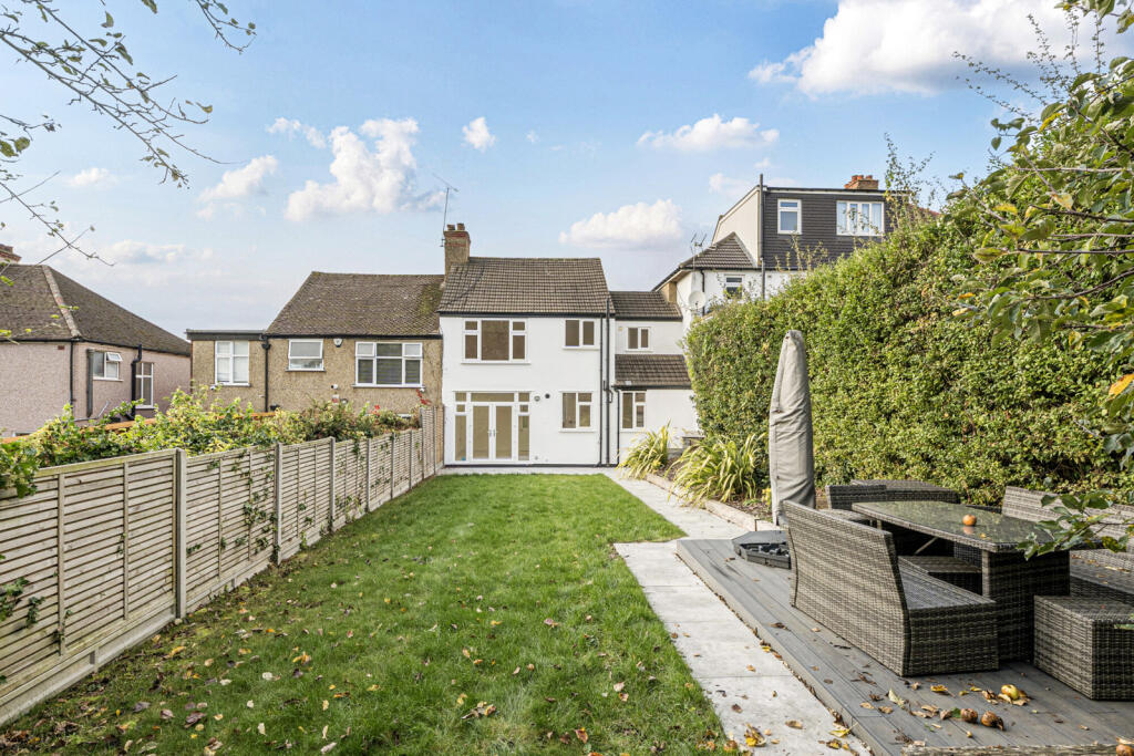 1372476-13-68f8f5...