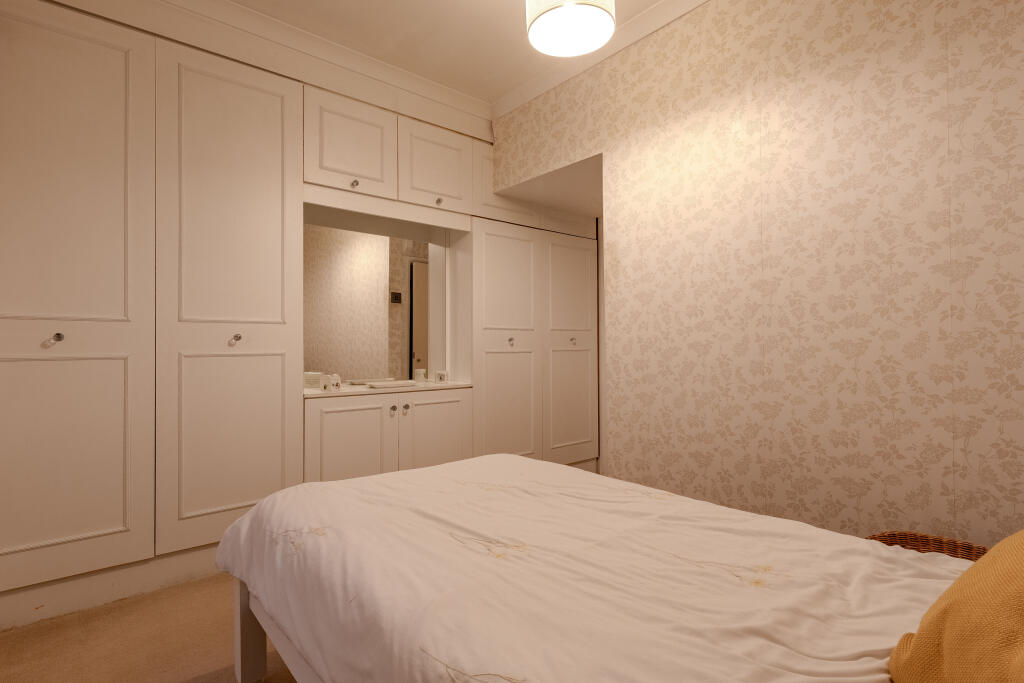 Bed 4 (2)