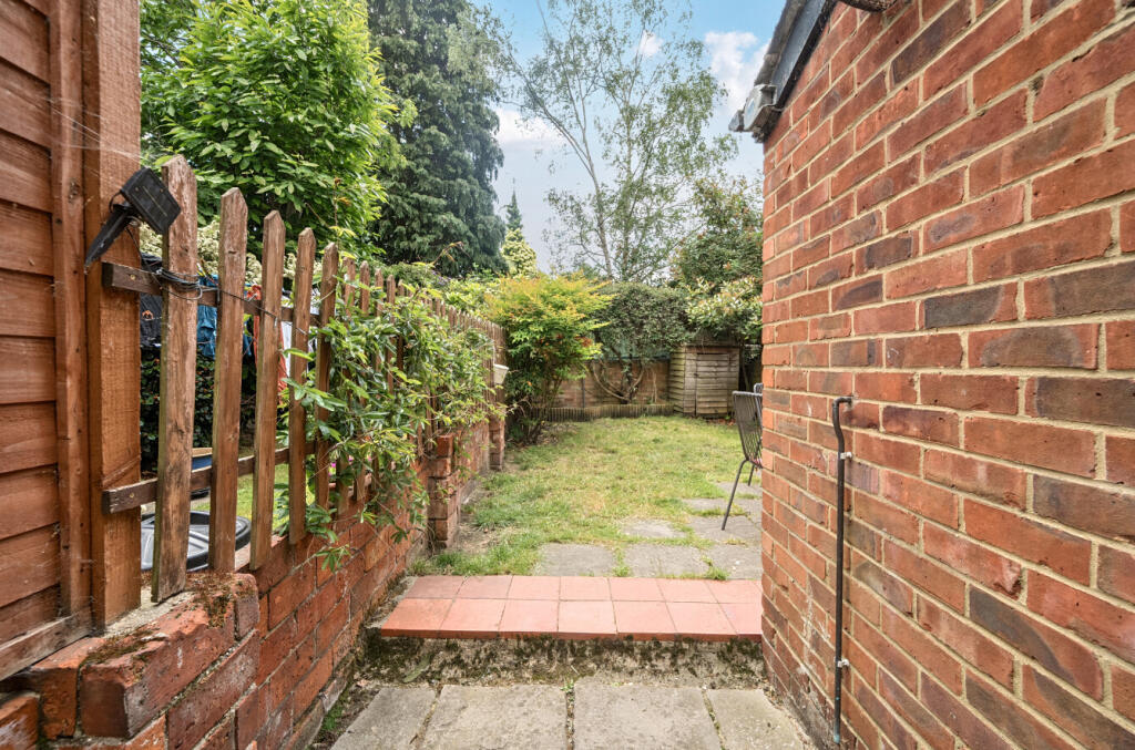 1296080-24-683059...