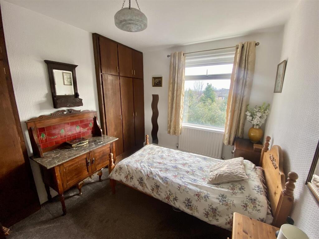 Bramleys Estate Agents - Glebe Gate - Mirfield (6)