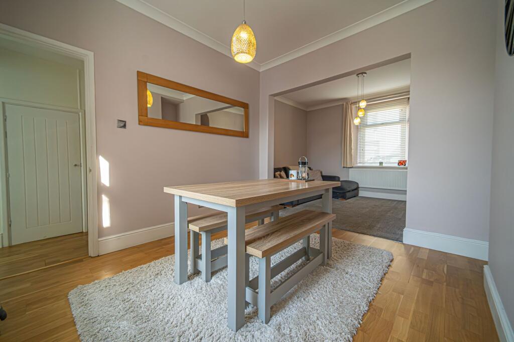 Living Room/Dining Room