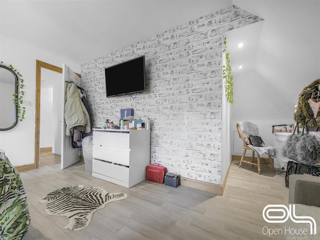 Measham Road (28).jpg