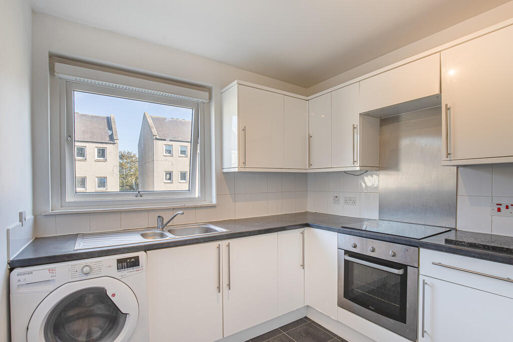 KitchenAngle1