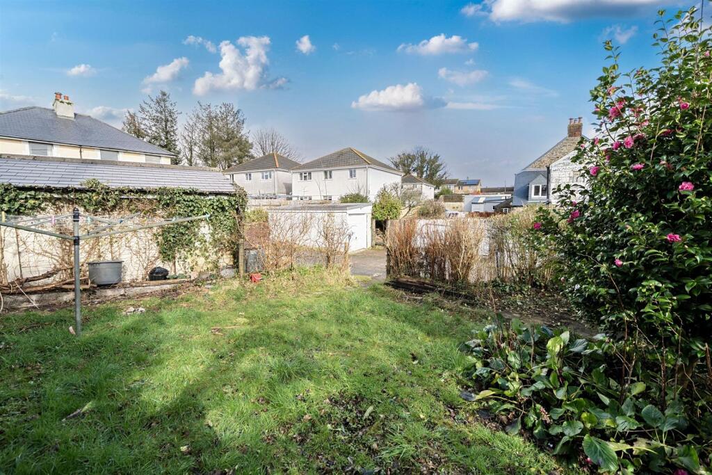 New House Garden.jpg