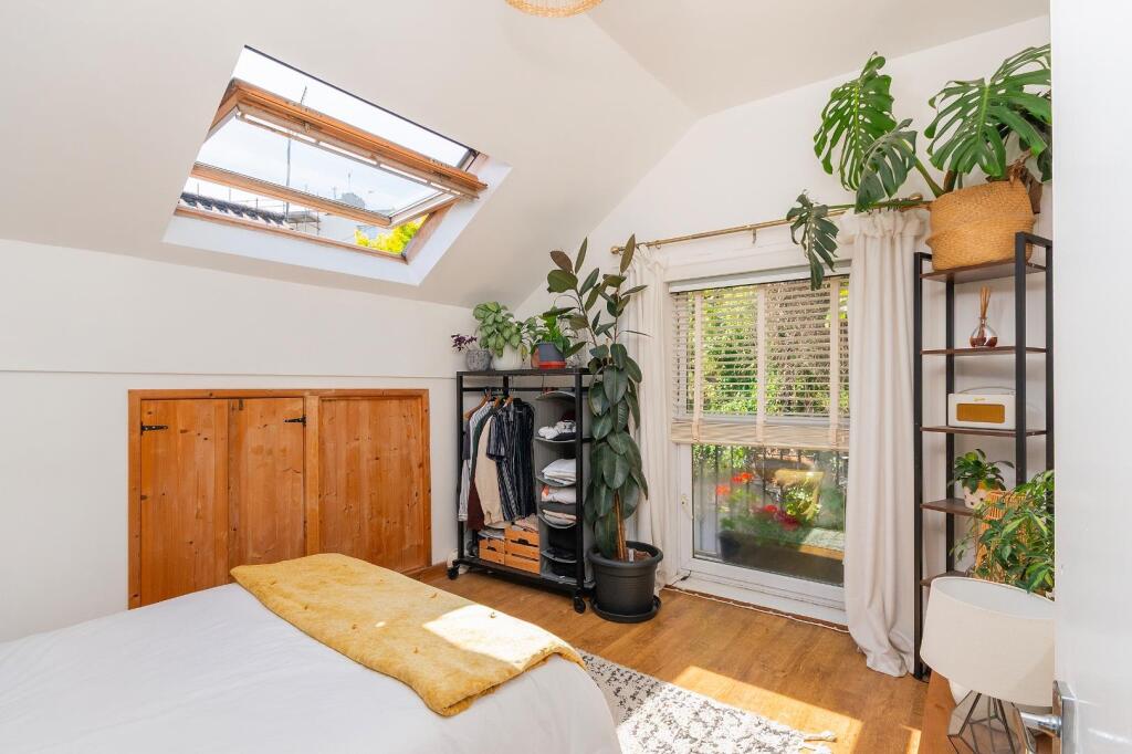 1S5L1CM - Bedroom G.jpg