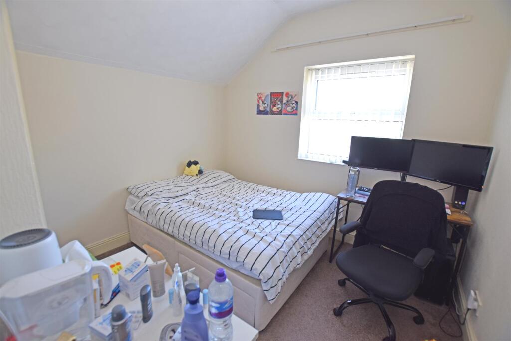 F/F Flat Rear Bedroom No.3