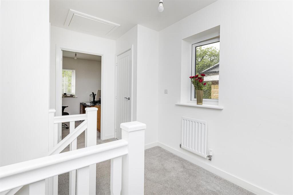 Bramleys Estate Agents - Holly Way - Honley (14).j