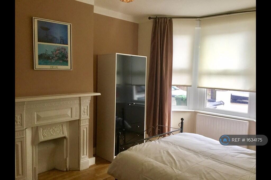 Room 1