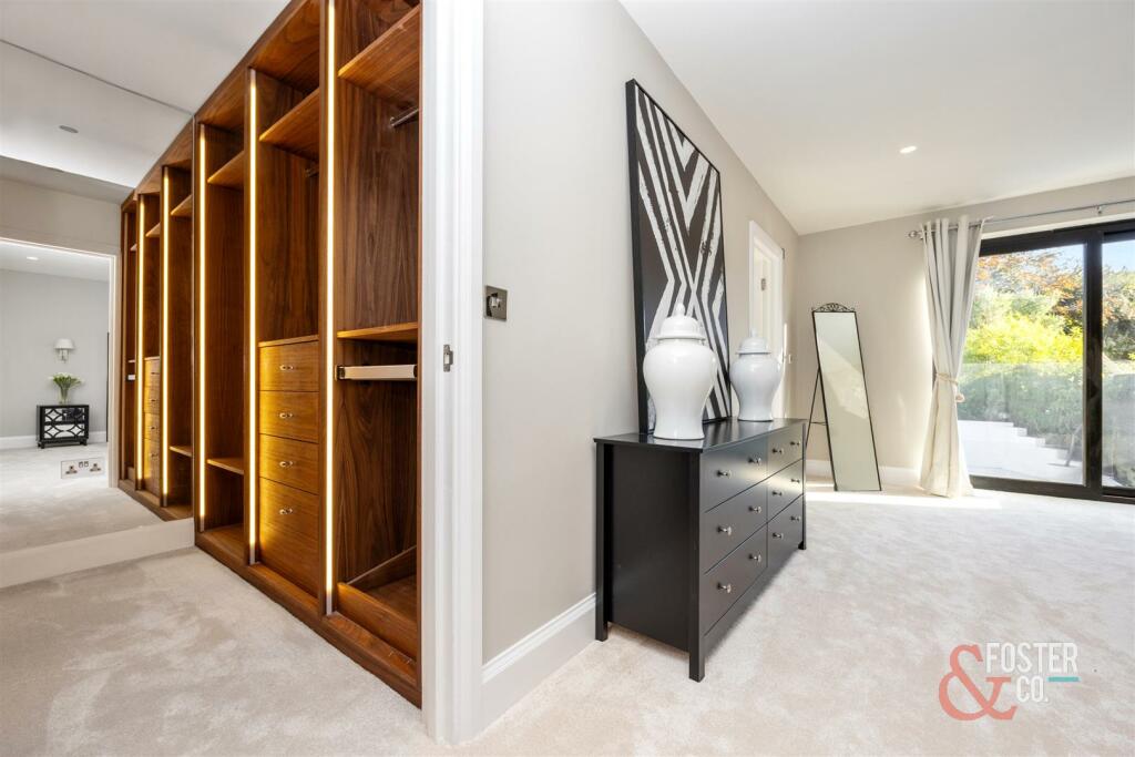 Shirley Drive, 105-013.jpg