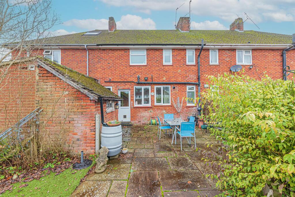 7 Cunnington Road (18).jpg