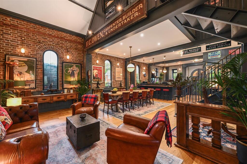 Birkdale hall tn39 (18).jpg