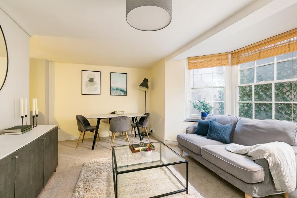 Living room 2