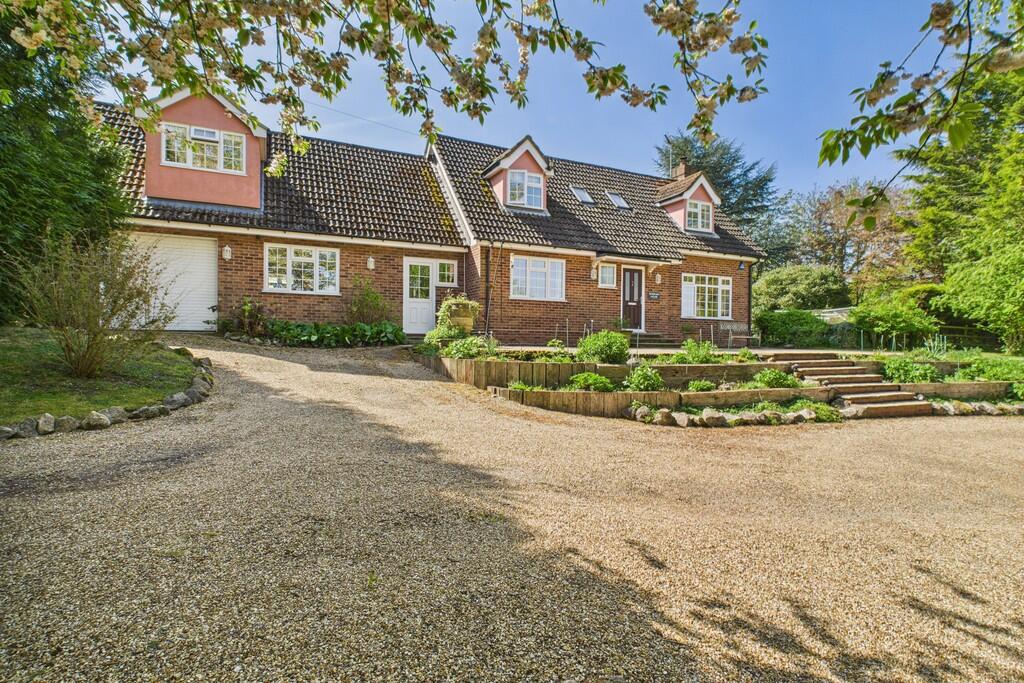 CAM01689G0-PR0465...