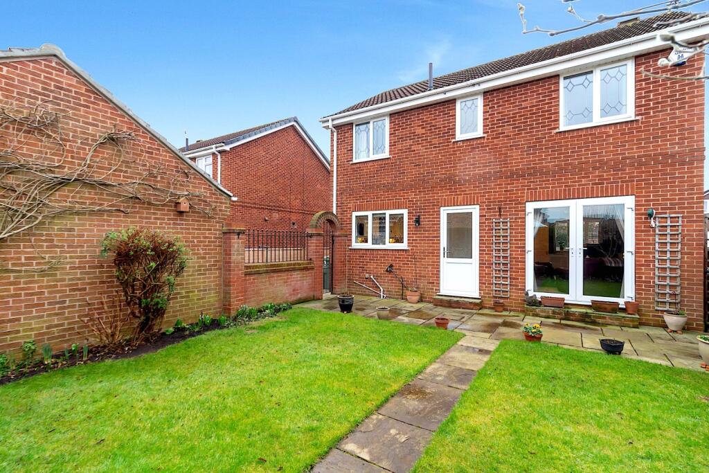 3 Birkdale Grove - Rear1