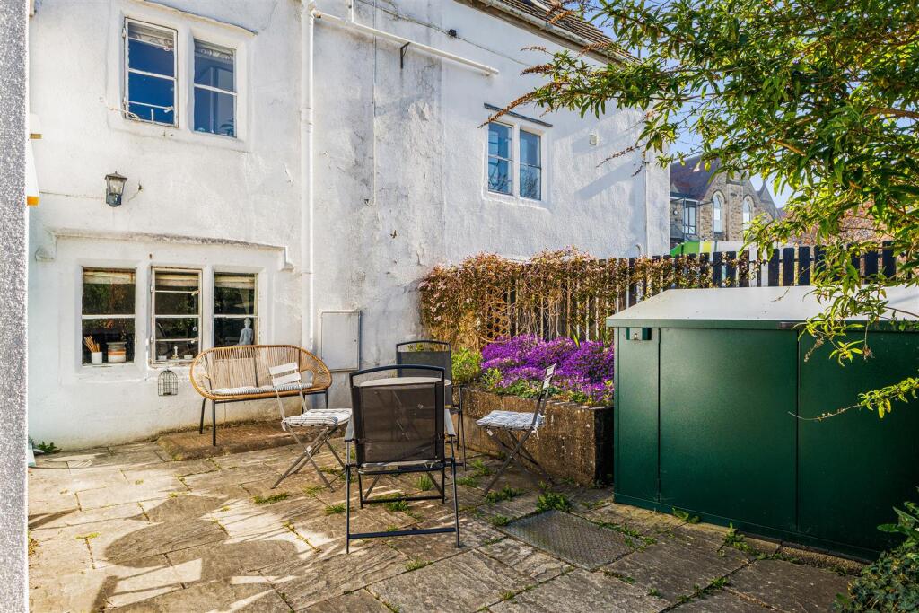 89761_27 Lower Street(24).jpg