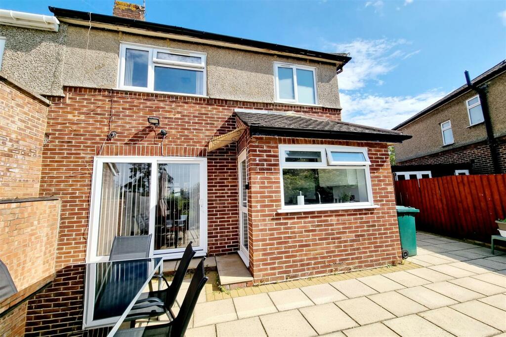 REAR ELEVATION OF PROPERTY: