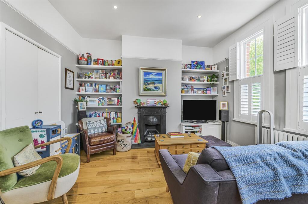 Reception, Battersea Park Road, Eden Harper SW11
