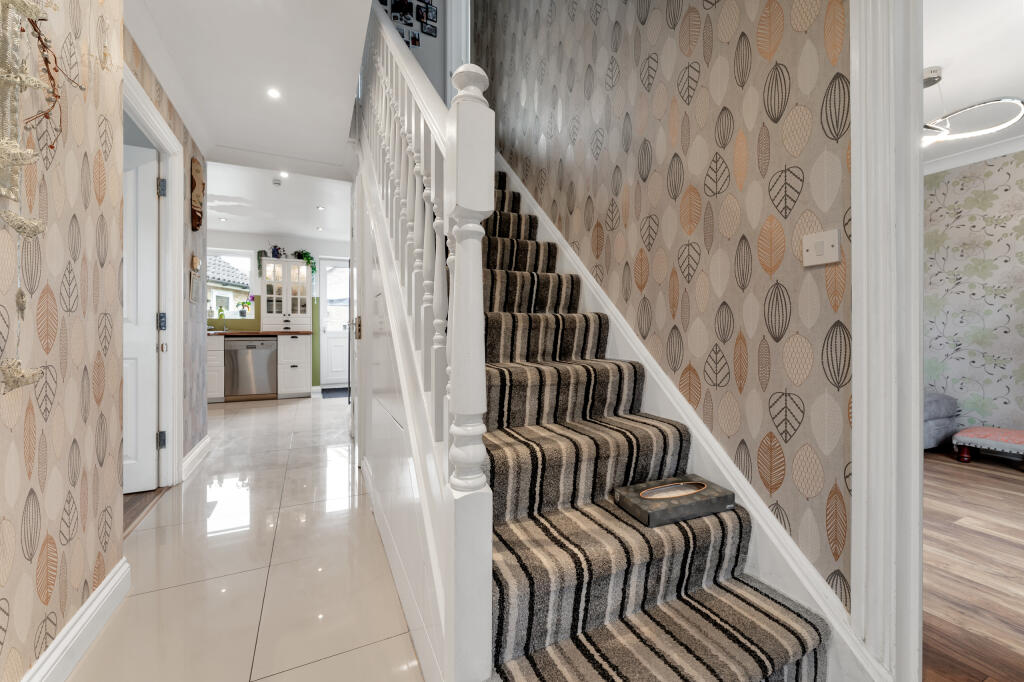 5 New Hall Lane, Cambourne (7)