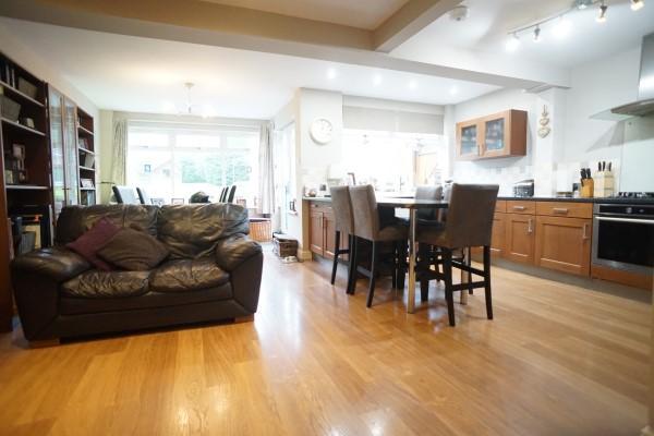 Open Plan Kitchen / Dining / Family Room