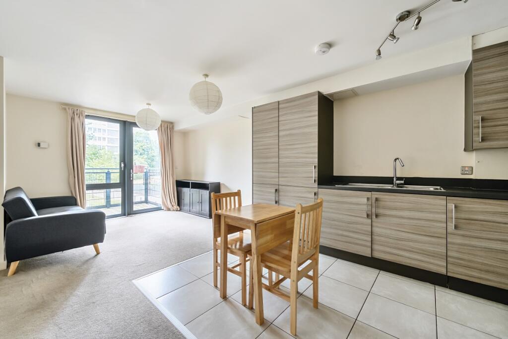 1333111-13-688b6d...