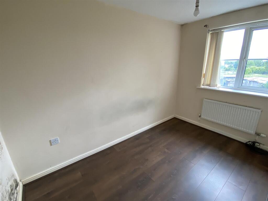 Bedroom no.2 rear: