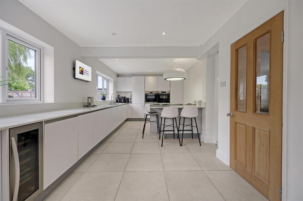 31_img_7076_37 copy 2.jpg