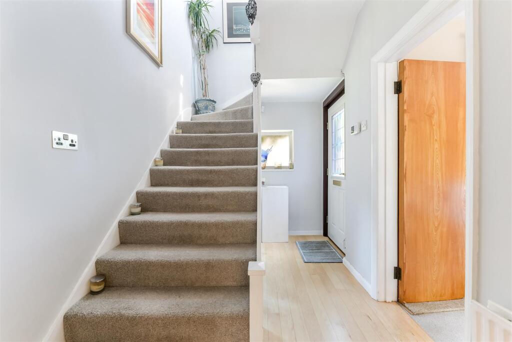 GREEN CURVE, 44 (13).jpg