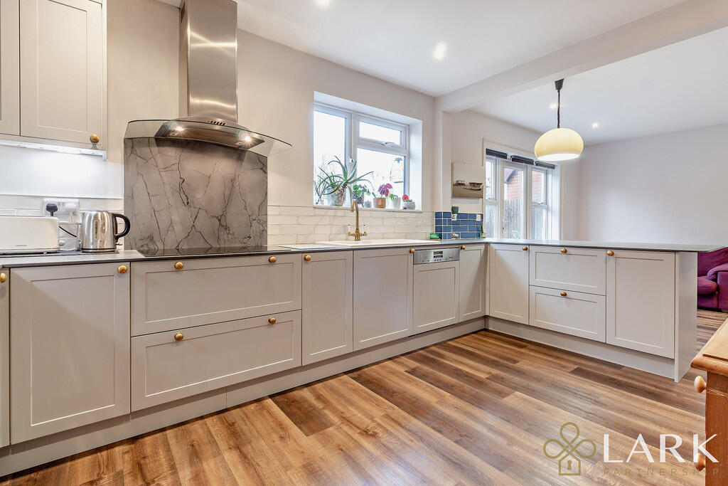 8674370-interiorW...