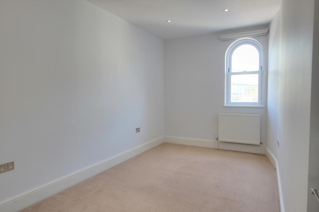7  BEDROOM 2.jpg