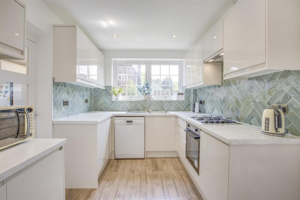 71 Lane End Road, HP12 4JF-4.jpg