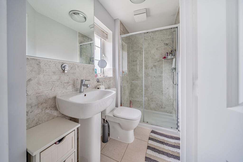 Ensuite Shower Room