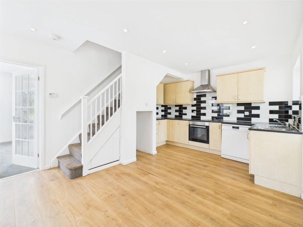 CAM02087G0-PR0307-STILL005  Medium  T202509260909.jpg