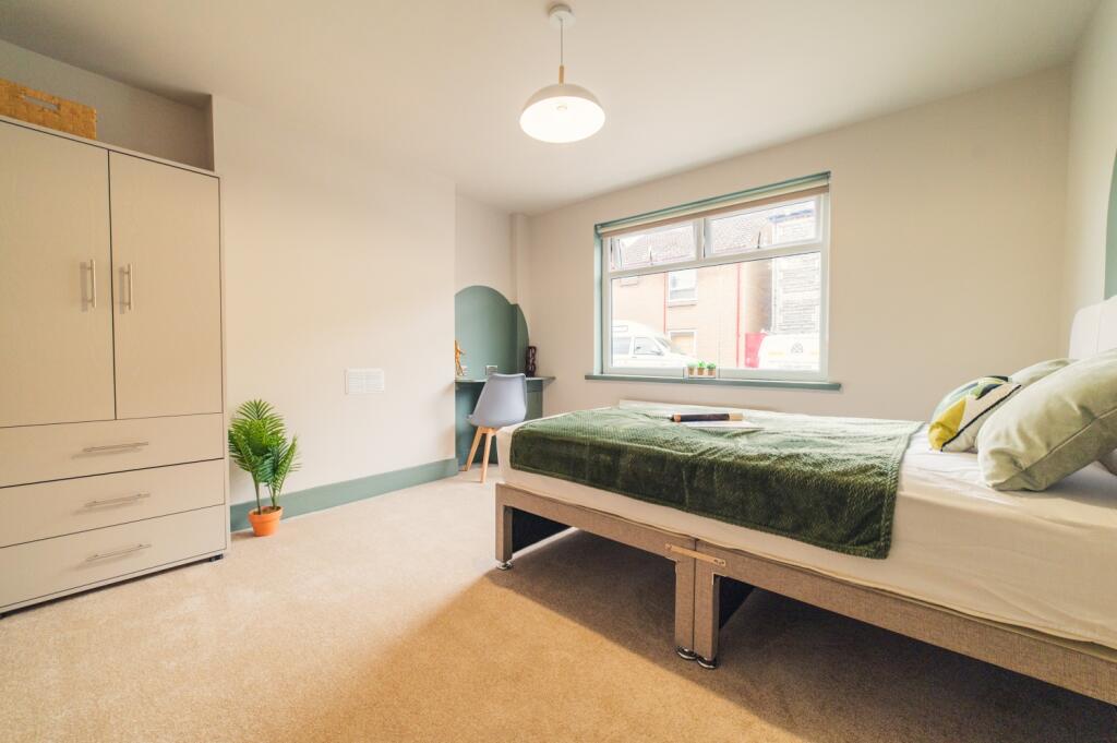 Call 02920 668585 to secure your viewing_23